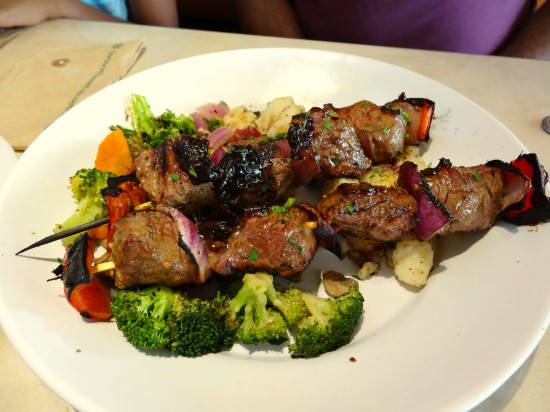 Zoes Kitchen Chicken Kabob mediterranean meets south in zoes kitchen - mommy snippets Zoes Kitchen Chicken Kabob mediterranean meets south in zoes kitchen - mommy snippets