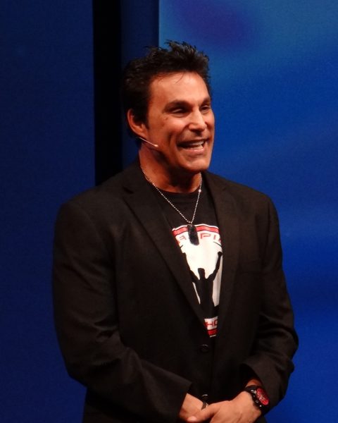 Marc Mero-Disney Social Media Moms 2013-Energizer Bunnies Mommy Reports