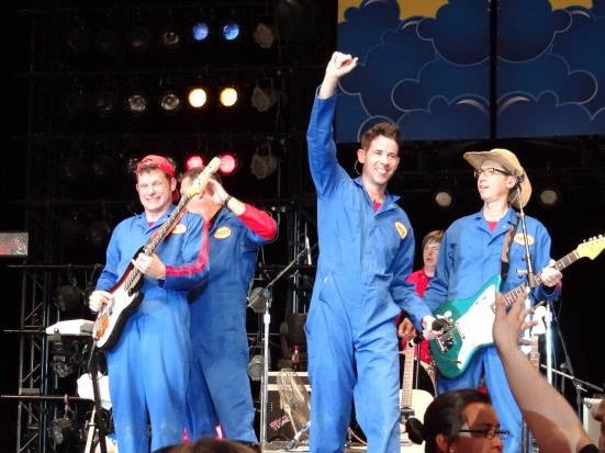 Imagination Movers Live for #JustForKids at SeaWorld, Texas . Photo Copyright- Energizer Bunnies' Mommy Reports (12)